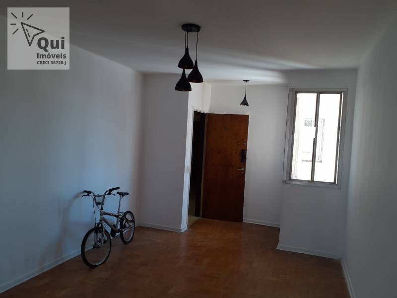 Apartamento à venda com 2 quartos, 75m² - Foto 5