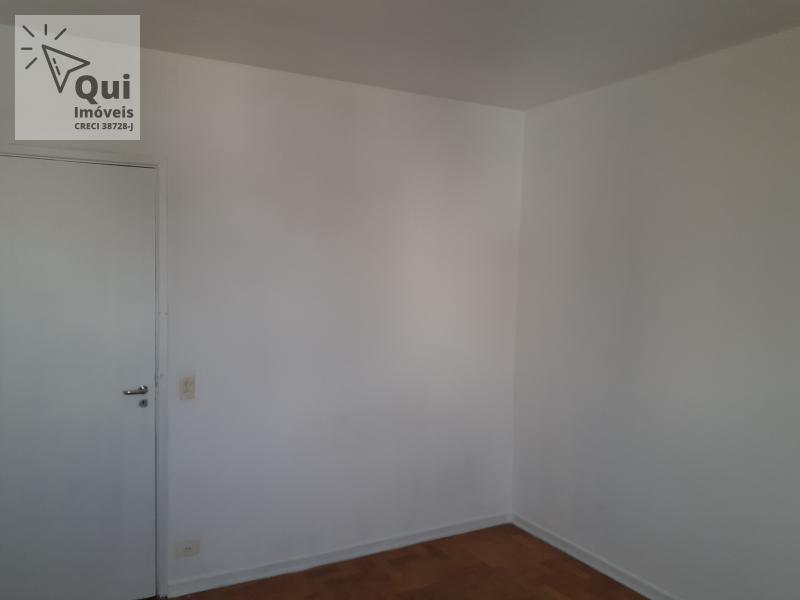 Apartamento à venda com 2 quartos, 75m² - Foto 10