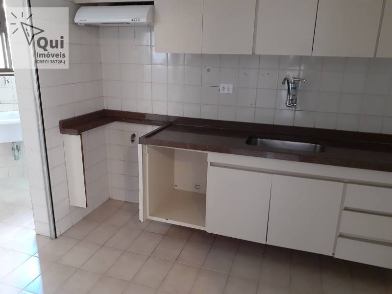 Apartamento à venda com 3 quartos, 102m² - Foto 3