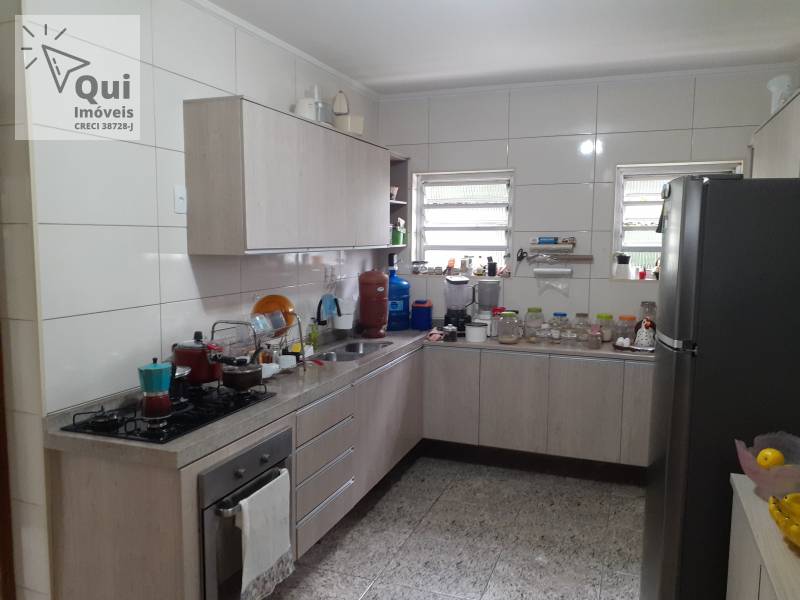 Sobrado à venda com 3 quartos, 450m² - Foto 3