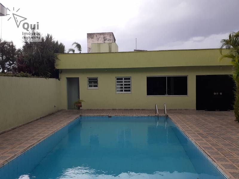 Sobrado à venda com 3 quartos, 450m² - Foto 2