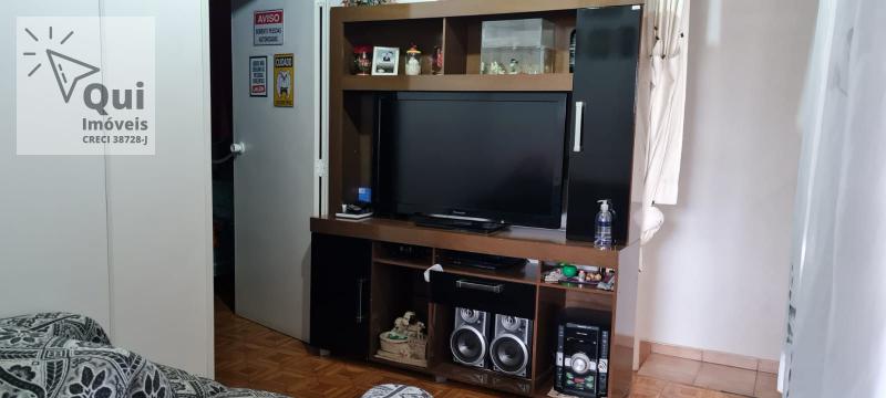 Casa à venda com 5 quartos, 200m² - Foto 6