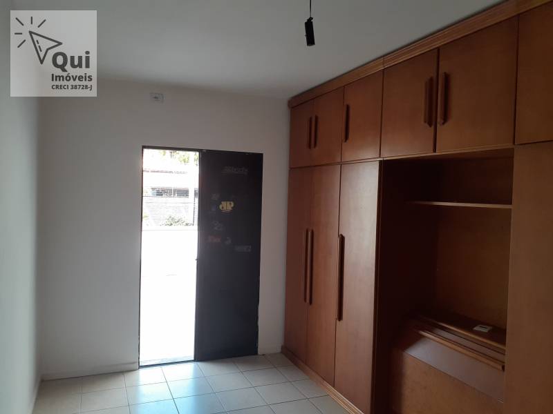 Sobrado à venda com 4 quartos, 300m² - Foto 15