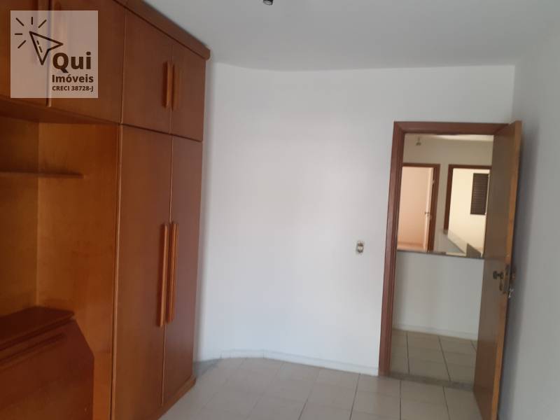 Sobrado à venda com 4 quartos, 300m² - Foto 16