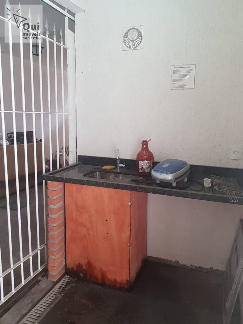 Sobrado à venda com 4 quartos, 312m² - Foto 2